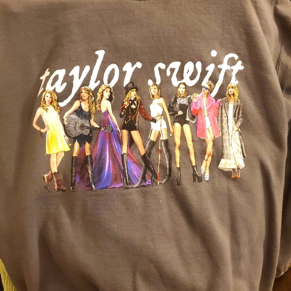 Taylor Swift Eras Crewneck sizeL - Picture 1 of 2